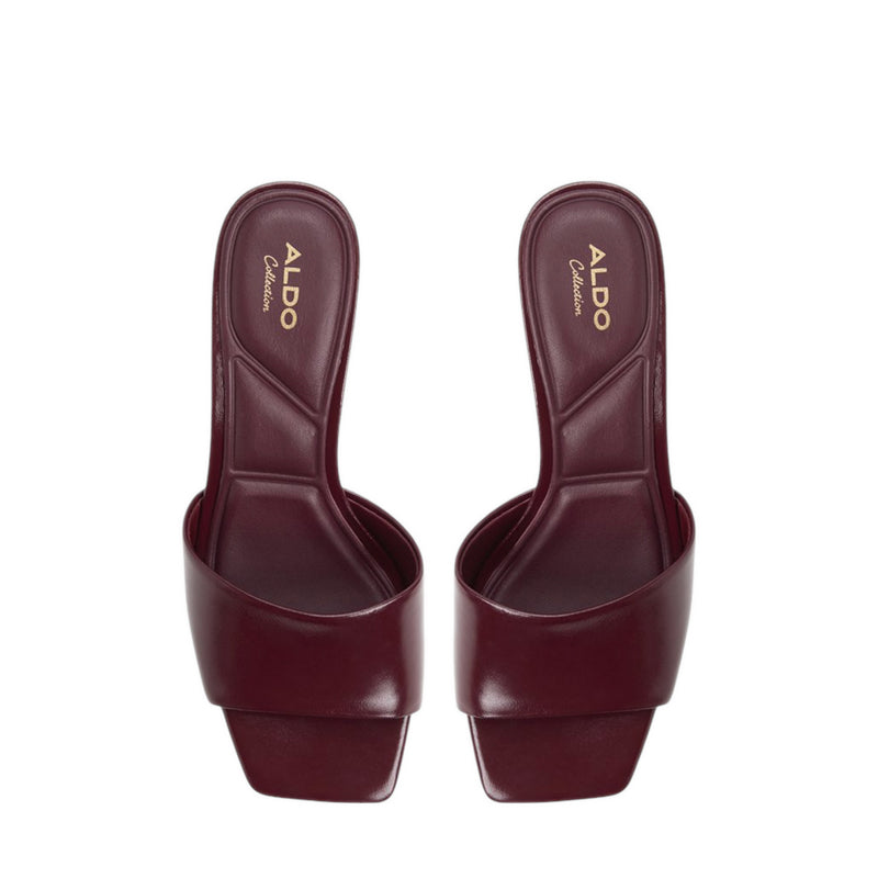 GOLDENSHINE HEELED SANDALS - BORDO