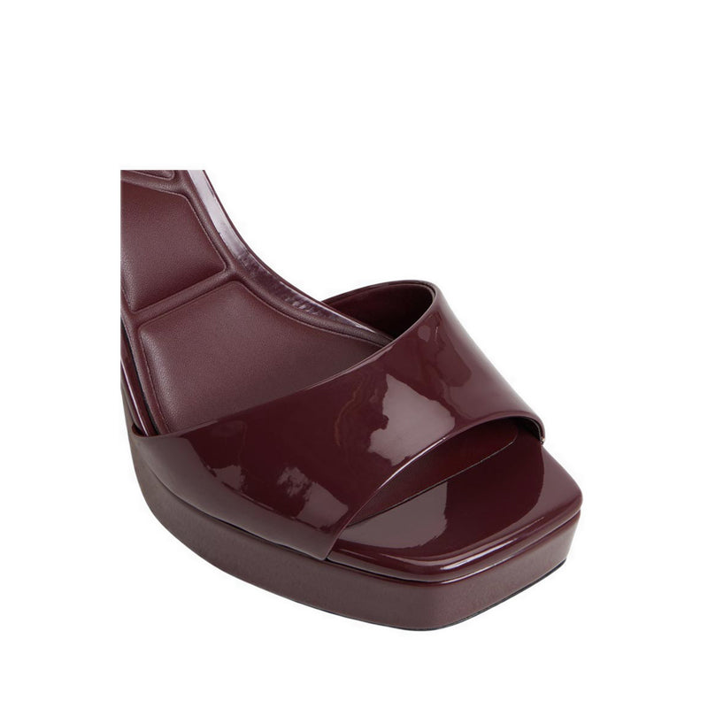 ALDO CHICGLEAM HEELED SANDALS - BORDO