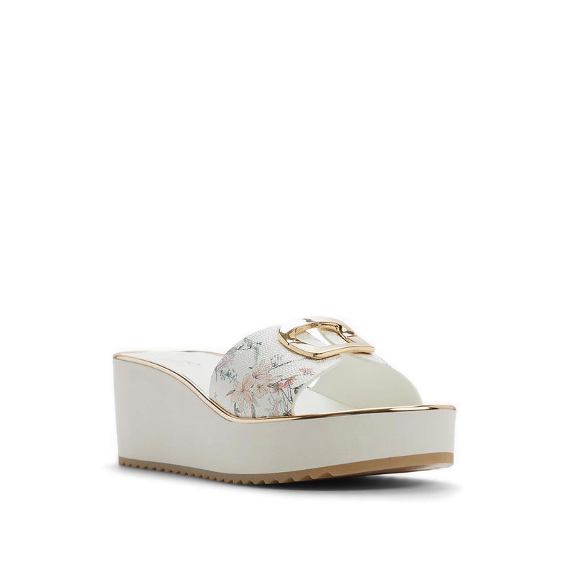 MENHADEN BEACH SANDALS - WHITE MULTI