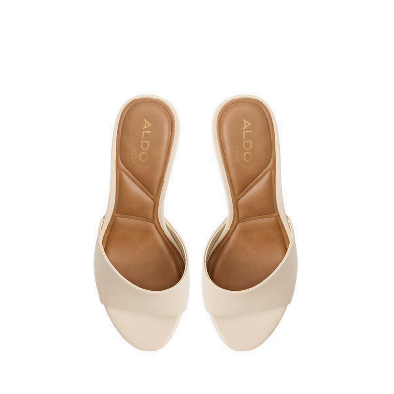 ANNABERAEN HEELED SANDALS - CREAM