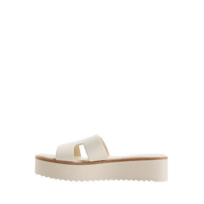 ANAYELIE BEACH SANDALS - WHITE/BONE